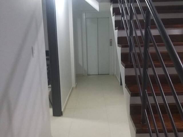 #2 - Ponto Comercial para Venda em São José dos Campos - SP - 3
